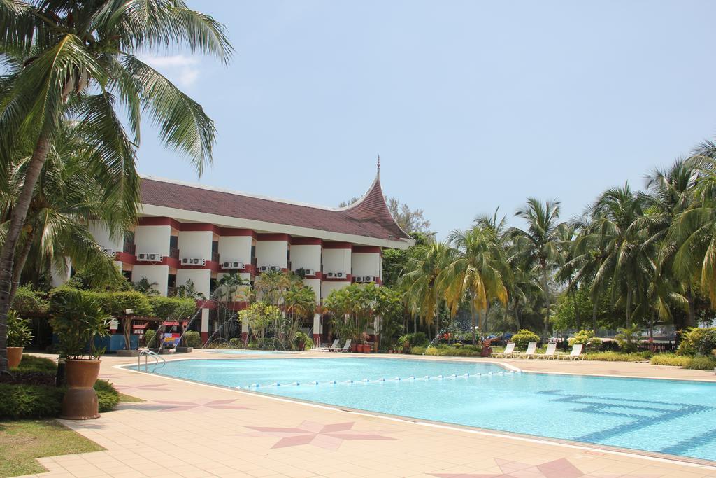 The Grand Beach Resort Port Dickson Dış mekan fotoğraf